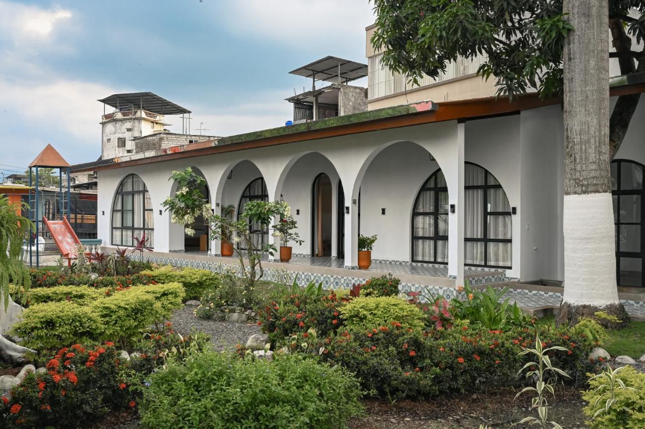 Zafra'S Hotel La Troncal エクステリア 写真